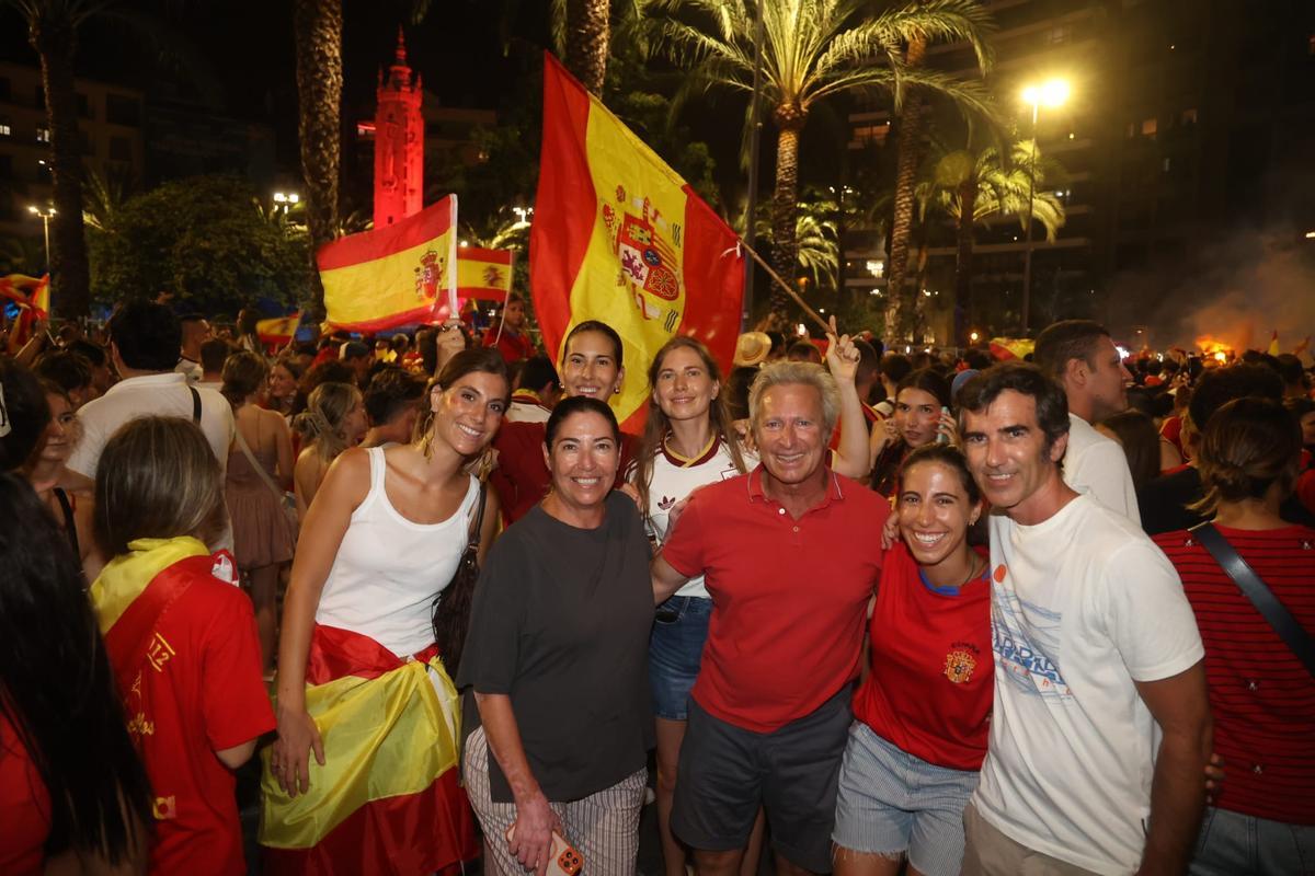 Las mejores imágenes de la celebración de la victoria de España en Alicante