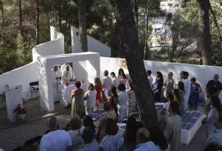 FIESTAS EN IBIZA: El “rincón mágico” de Cala Llonga
