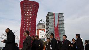 ¿Saps què és la tecnologia NFC? En aquest vídeo t’expliquem com funciona aquesta tecnologia, a la qual s’ha donat un important impuls durant el Mobile World Congress.