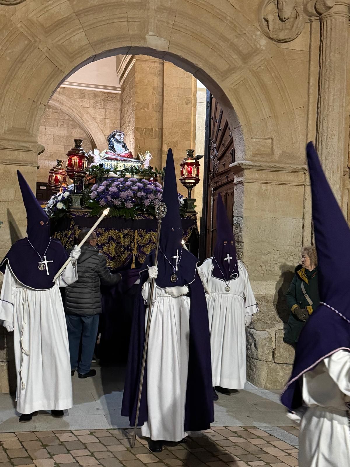 GALERÍA| Dolor junto al Ecce Homo en Fuentesaúco
