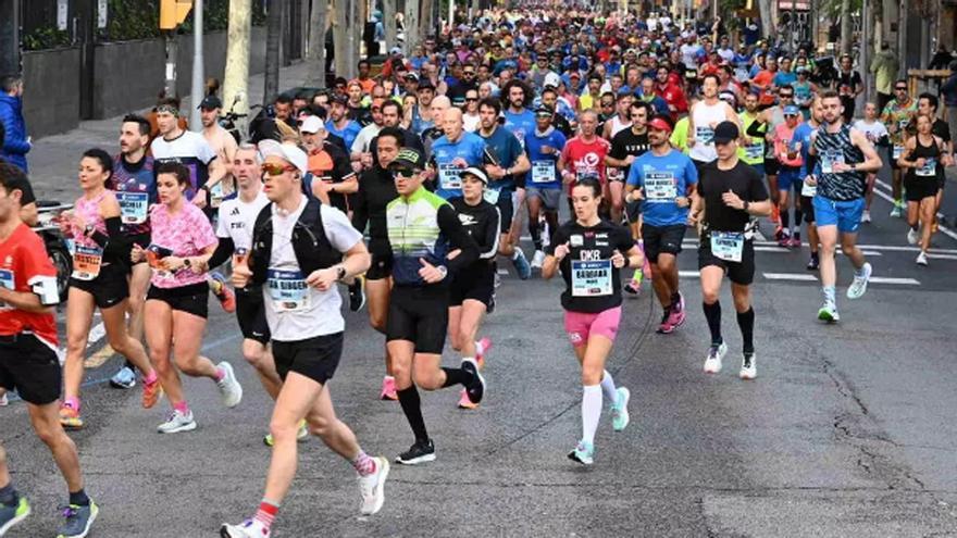 Muere un participante de la Maratón de Barcelona por parada cardiorrespiratoria