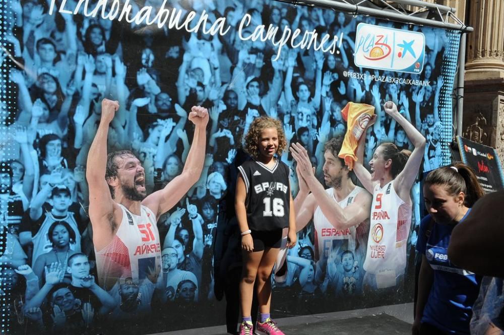 Baloncesto 3x3 en la Plaza Belluga