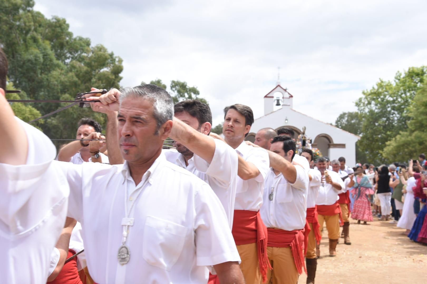 Obejo celebra su tradicional Danza de las Espadas en honor de San Benito