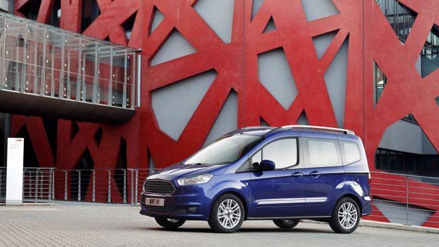 Ford Tourneo Courier, opción multiuso