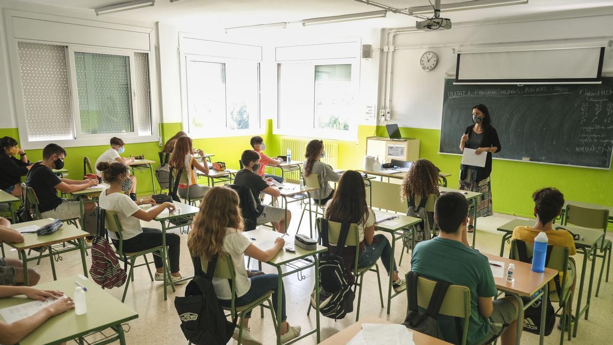 Una aula d'institut.