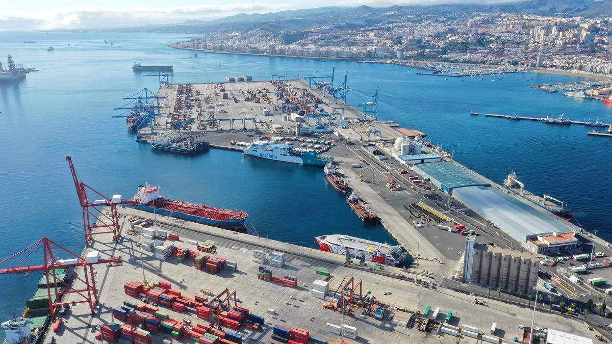 Vista parcial de las terminales de contenedores del Puerto de Las Palmas.