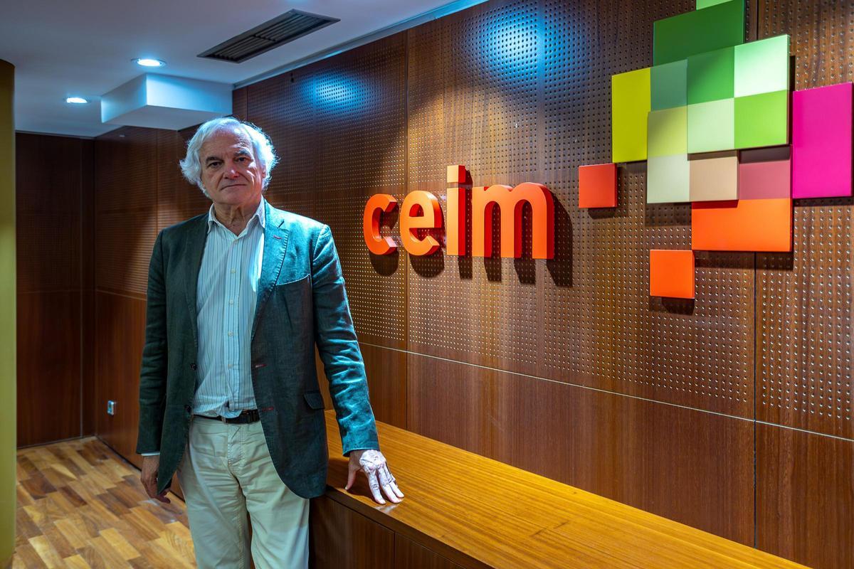 El presidente de CEIM, Confederación Empresarial Madrileña-CEOE, en la sede de la patronal regional.
