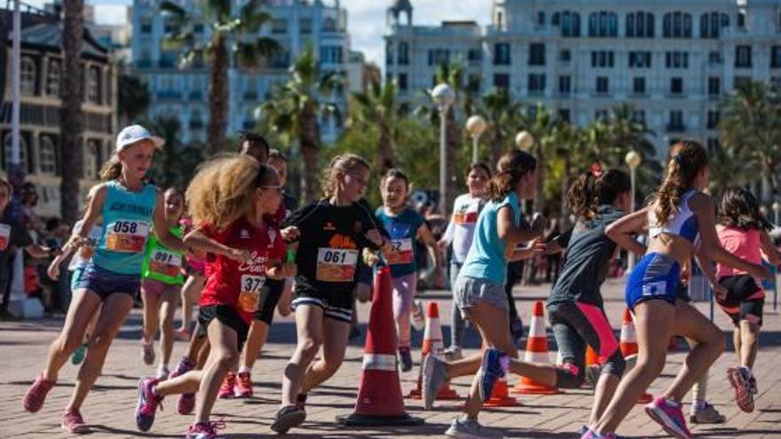 La fiebre del «running» toma hoy Alicante