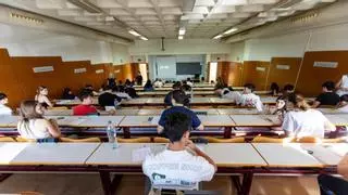 El examen de Matemáticas que hizo llorar a los alumnos de Alicante en Selectividad estaba mal