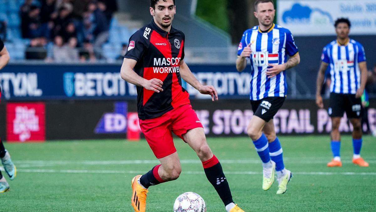 Pascu Alba sueña con el ascenso a la Eredivisie