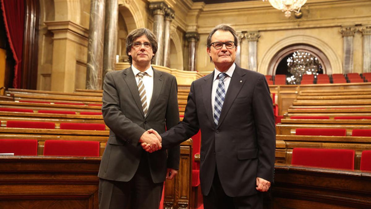 Carles Puigdemont toma posesión como 'president' : en directo