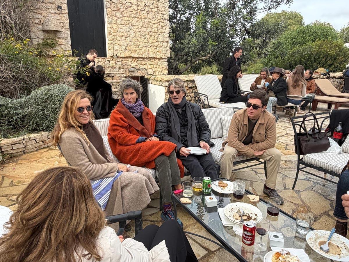 Un año más de lentejas del empresario Daniel Busturia, en imágenes