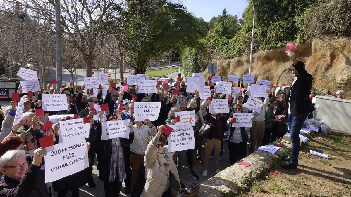 Imagen de una concentración vecinal celebrada hace  unos meses en Cas Català.