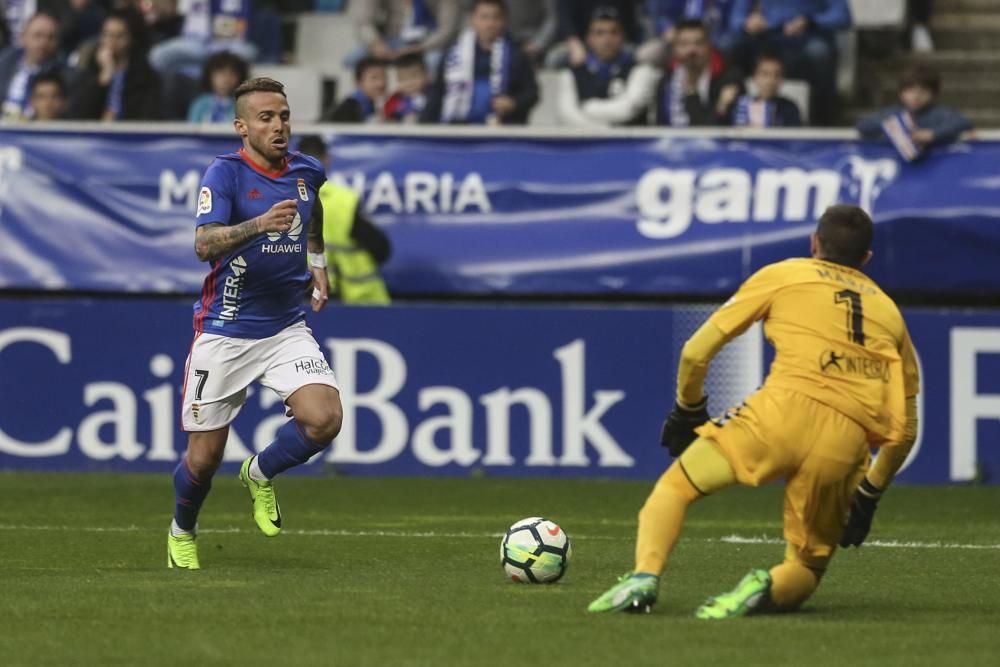 El partido entre el Real Oviedo y el Real Valladolid, en imágenes