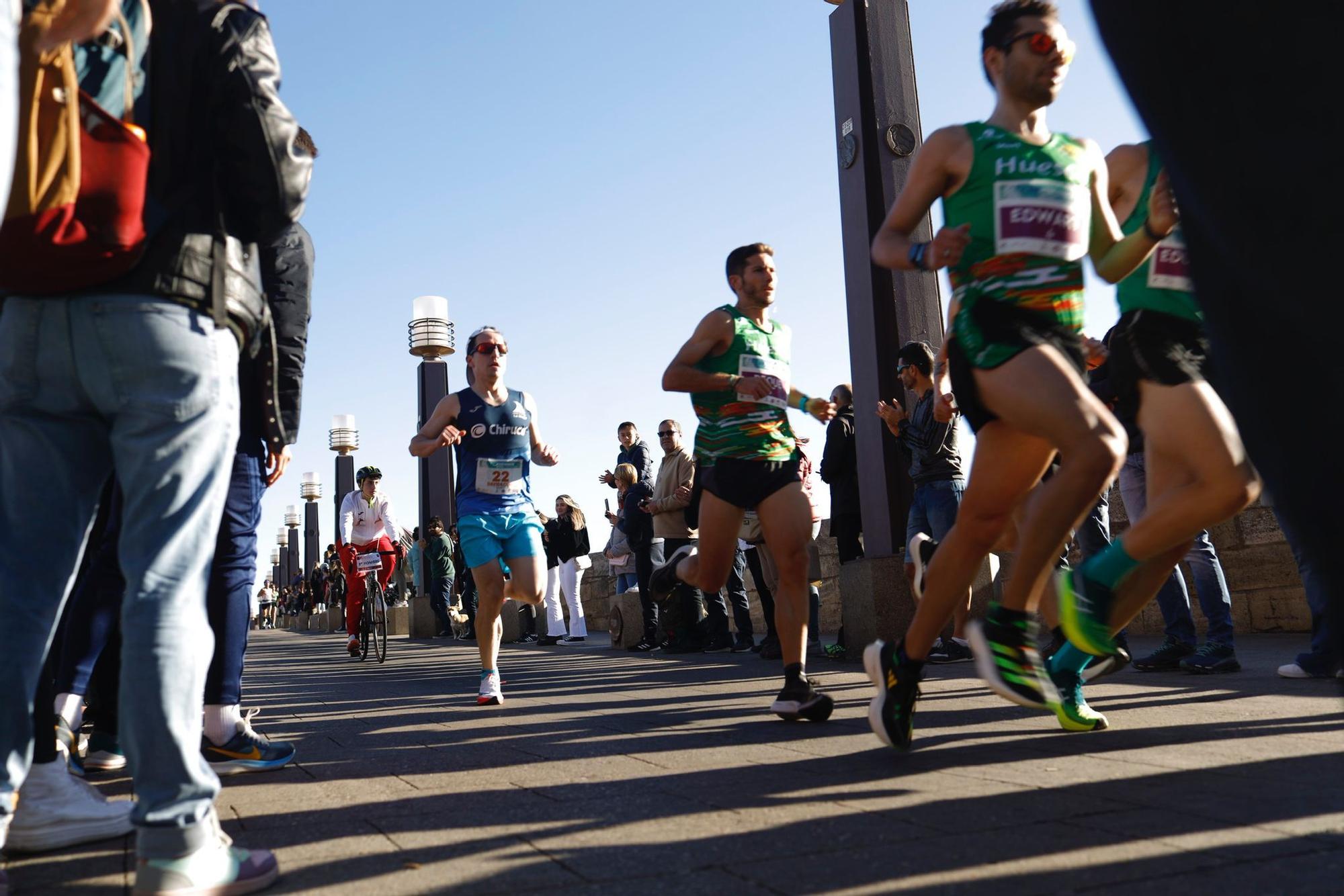 La Media Maratón de Zaragoza luce en las calles sus 25 años