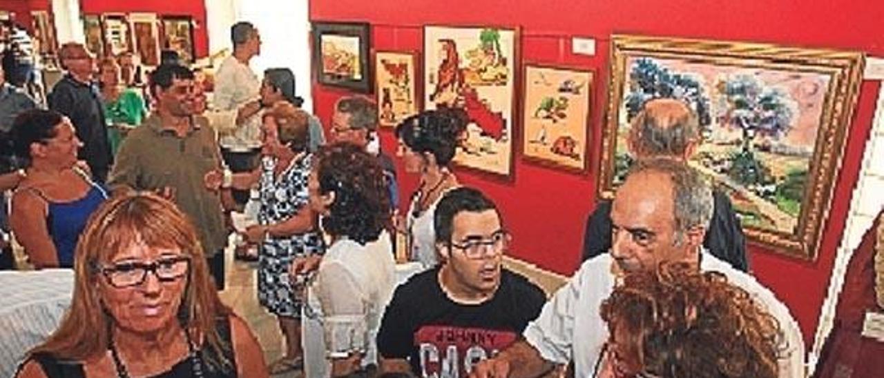 Dañan un cuadro de Joan Ramos de la muestra de pintores locales de Xàtiva