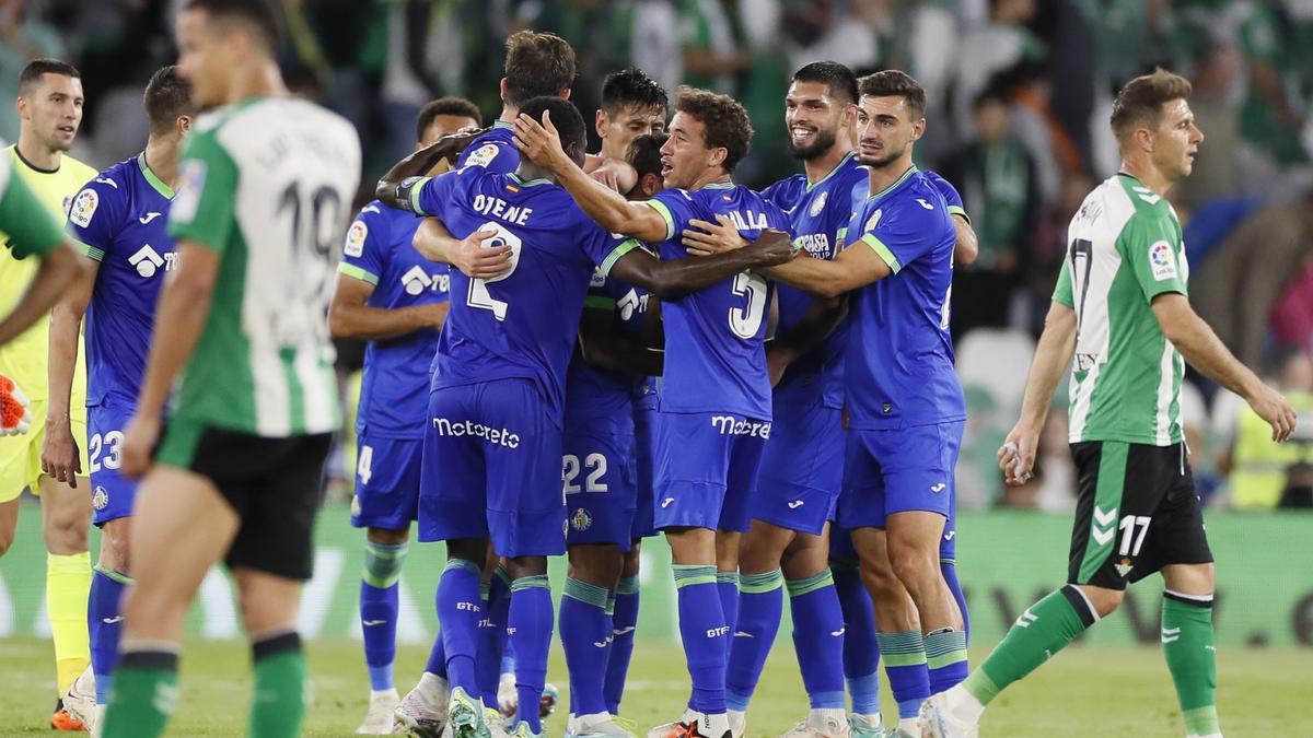 Resumen, goles y highlights del Betis 0 - 1 Getafe de la jornada 36 de LaLiga Santander