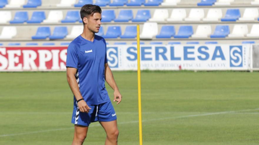 Pablo Carbonell durante un entrenamiento.