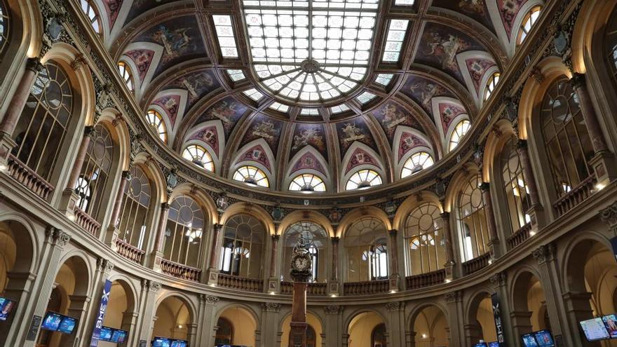 Interior de l&#039;edifici de la Borsa de Madrid