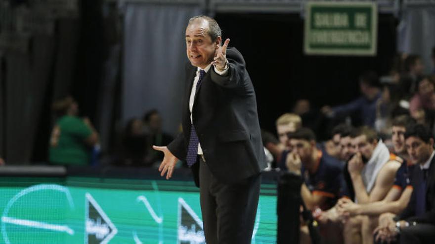 Txus Vidorreta, durante el choque ante el Unicaja.