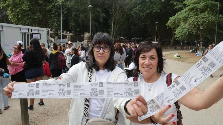 Multitudinaria cola para las entradas del concierto de Chayanne en Castrelos