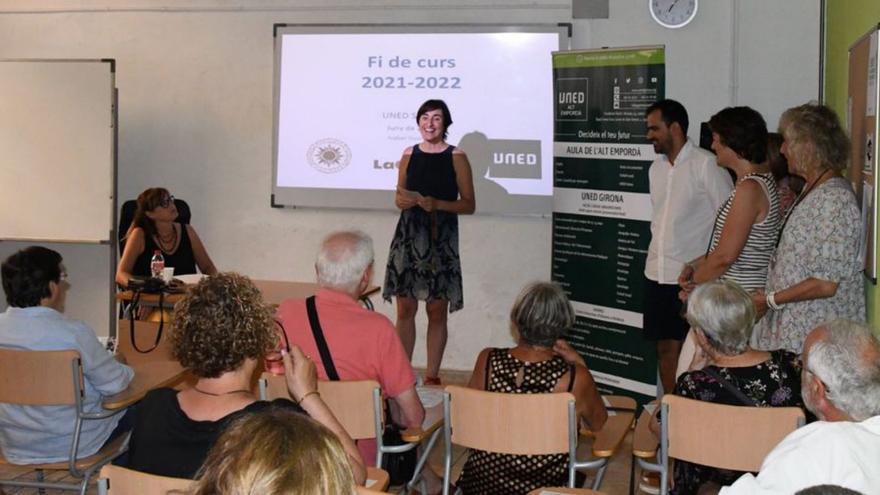 Cloenda dels cursos de la UNED sènior a La Clerch de Figueres