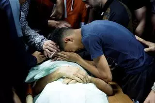 Gaza recibe más ayuda humanitaria mientras aumenta la violencia en Cisjordania con ataques aéreos de Israel