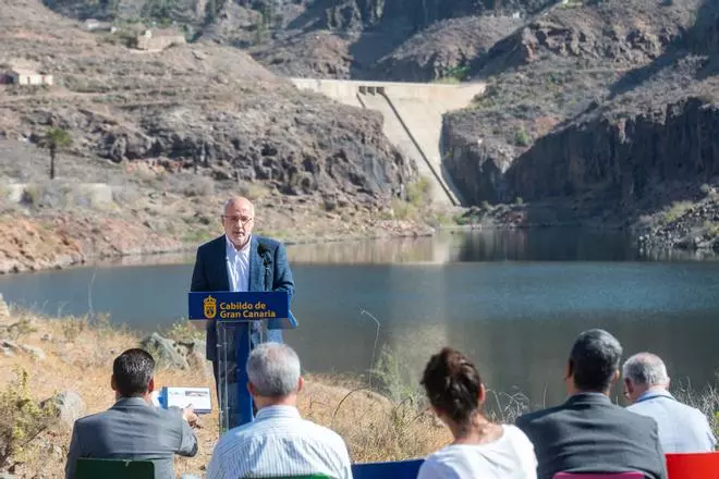Morales anuncia que en enero arranca la obra de la desaladora de Chira-Soria