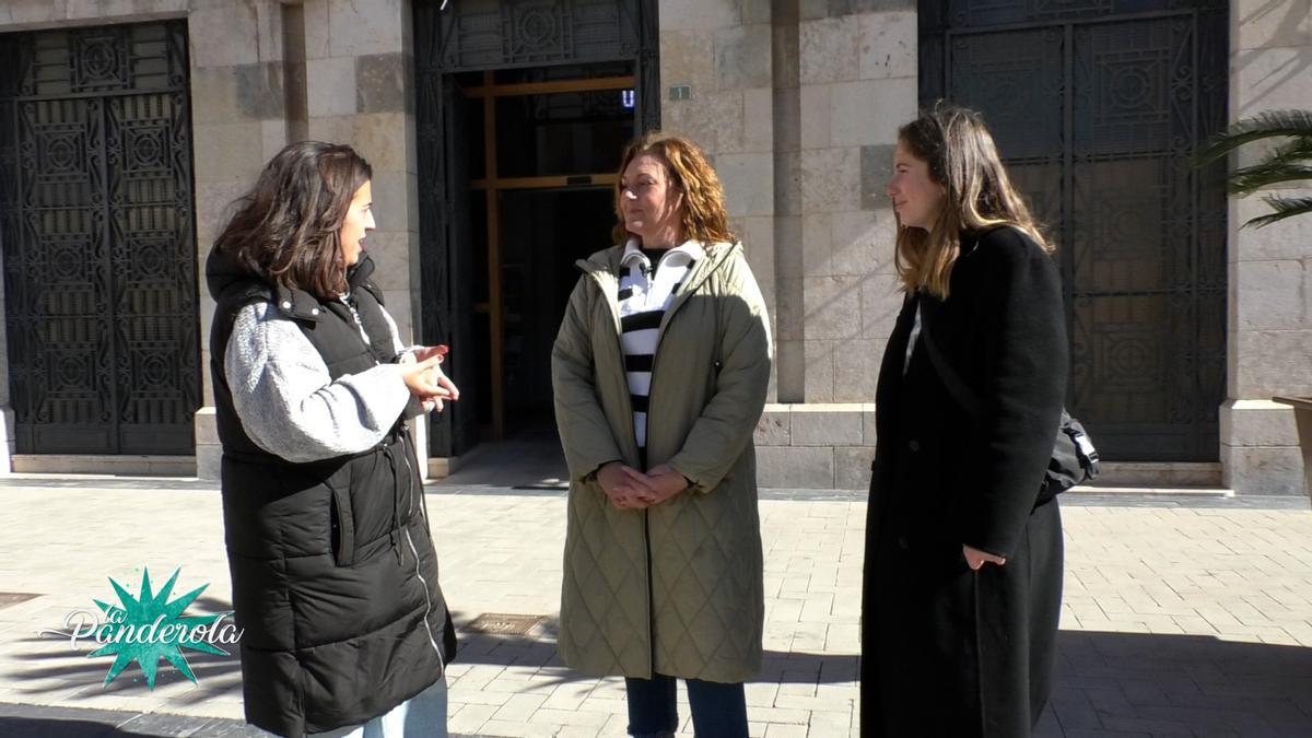 María José Esteban, concejala de Playas de Nules, junto a Claudia y Sandra