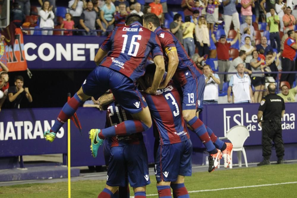 Las mejores imágenes del Levante - Sevilla Atlético