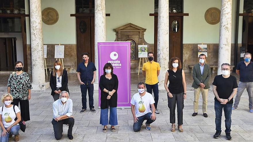 El presentación de
Russafa Escènica,
ayer, en La Nau.  levante-emv