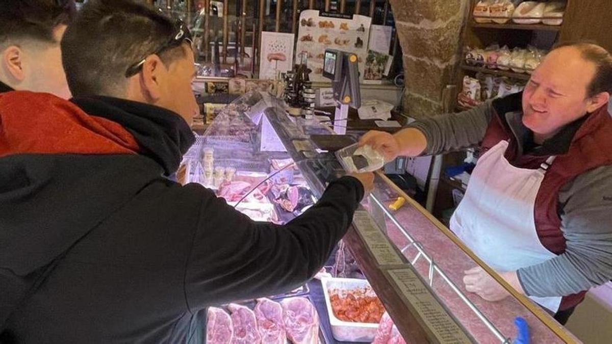 La tòfona assoleix preus rècord de 3.000 euros el quilo a causa de la sequera La tòfona assoleix preus rècord de 3.000 euros el quilo a causa de la sequera