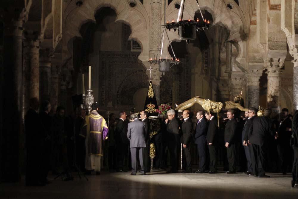 El Esparraguero preside Vía Crucis de las hermandades