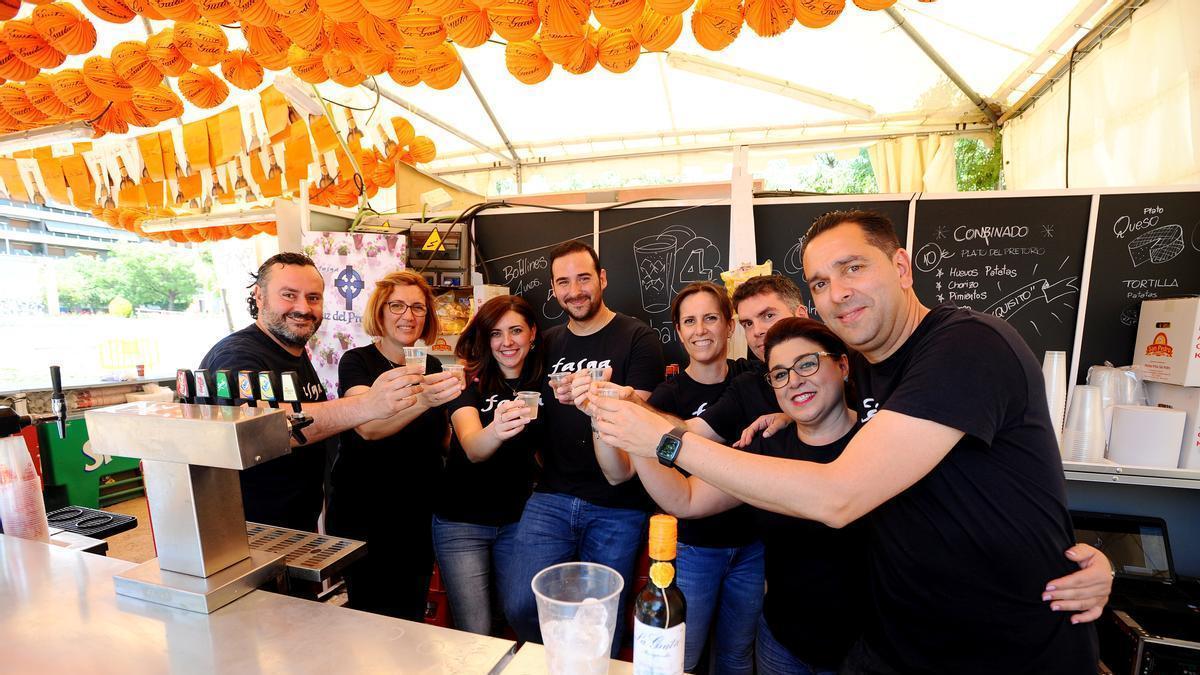 El rebujito, clásico de las cruces de Córdoba.