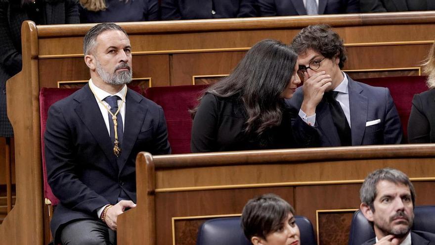 Aplauden al Papa y firman la discriminación cuando