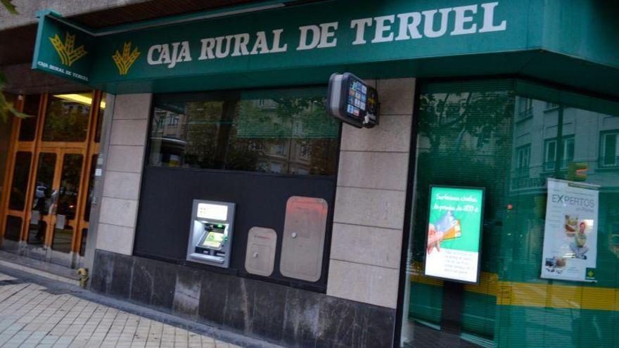 Caja Rural de Teruel afronta cambios en su directiva y mejora su solvencia