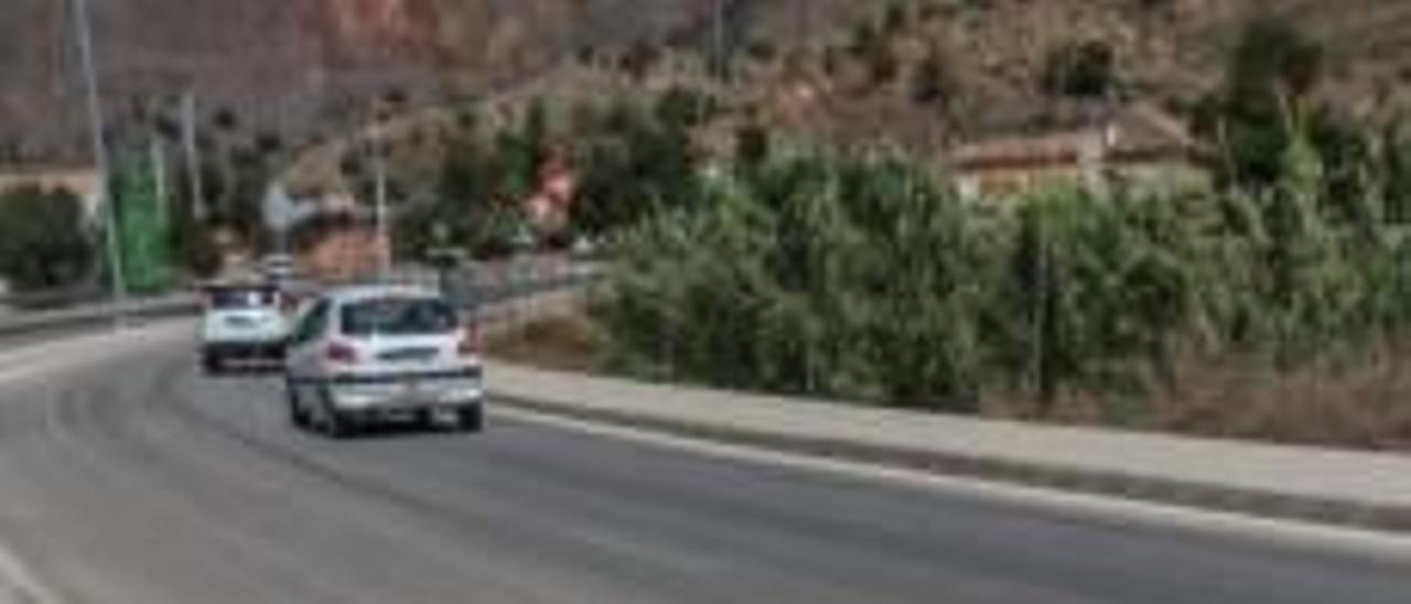 Una carretera de la provincia en la que se produjo un accidente de tráfico.