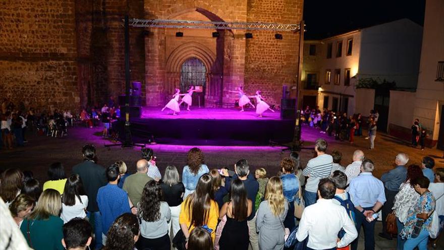 La Noche Abierta ofrecerá el día 15 multitud de actividades de ocio en Plasencia