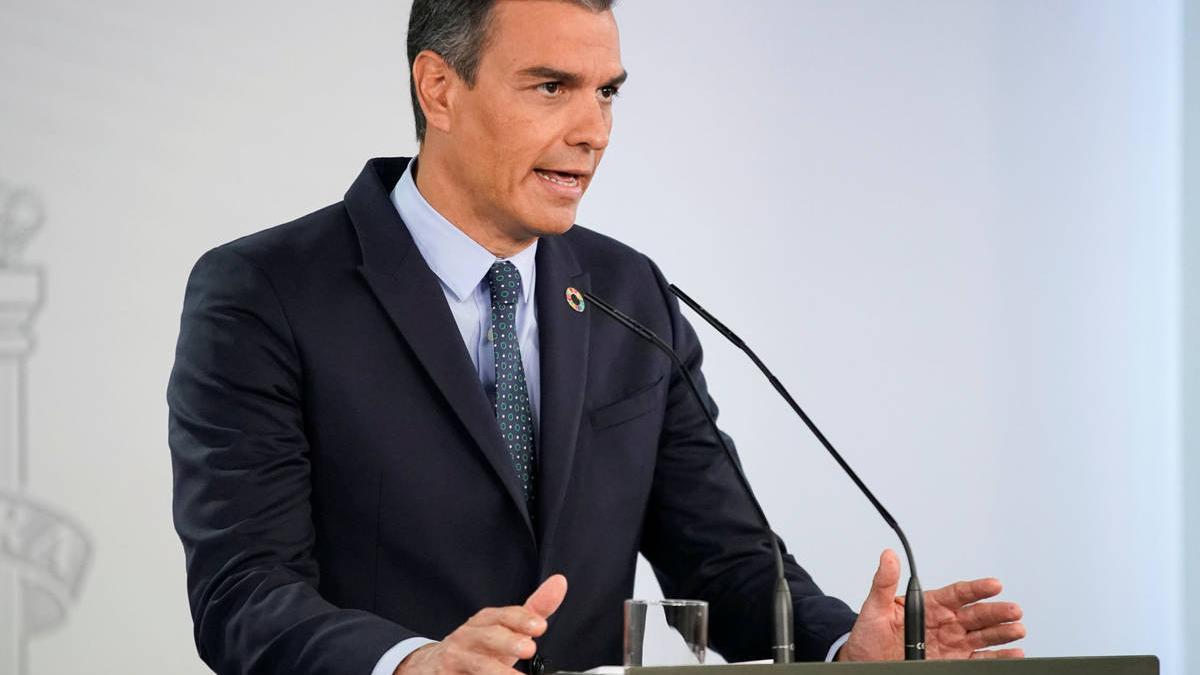 Pedro Sánchez cree que la vacunación no hará necesario prorrogar el Estado de Alarma