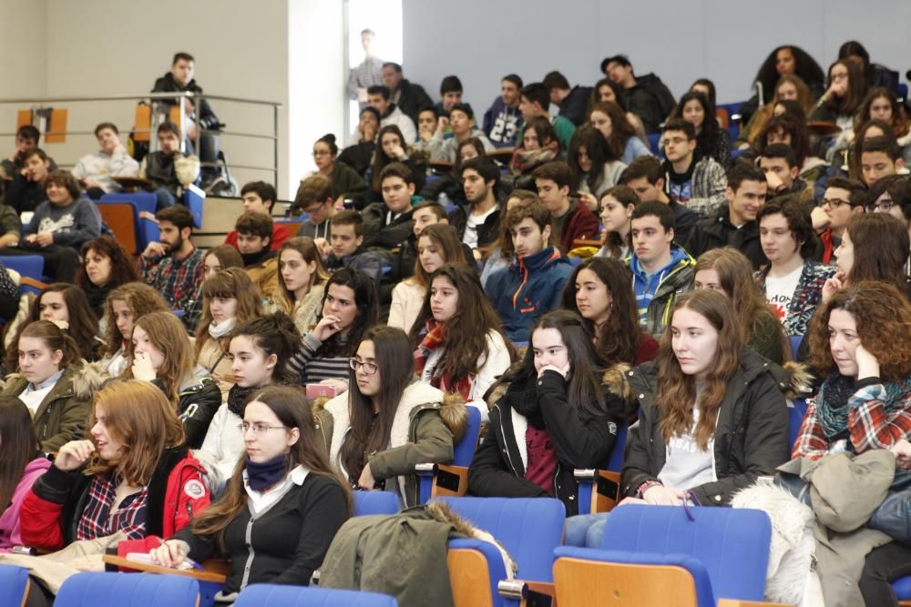 Día de la Mujer en la ingeniería en el campus de Viesques