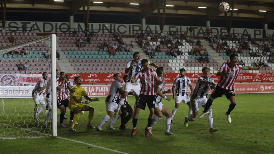 Zamora CF, Lugo y Amorebieta, tres equipos sin gol