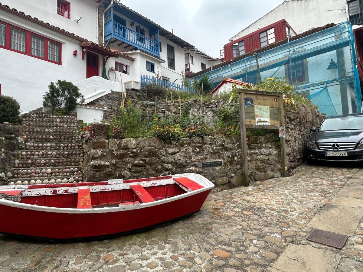 EN IMÁGENES: Valoraciones en Tazones del nuevo aparcamiento de pago y las cámaras para regular el acceso al casco histórico