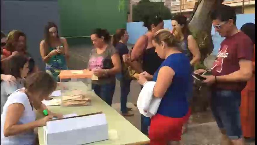 Los padres van a las urnas para elegir la jornada contínua en Torrevieja