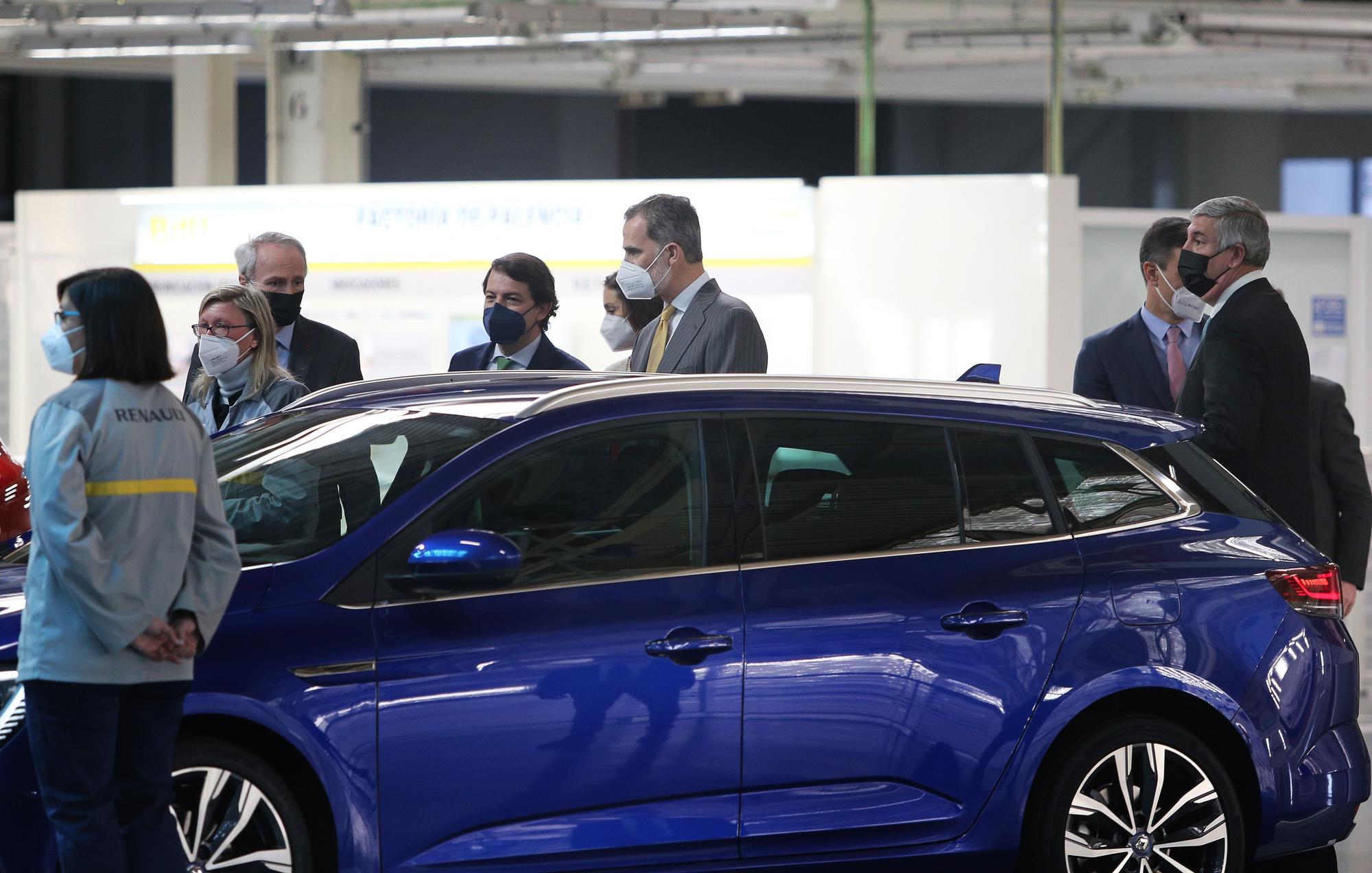 Así ha sido la visita del rey la factoría de Renault en Palencia