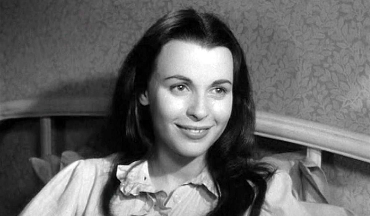 lainz38086314 icult claire bloom candilejas180523202757 lainz38086314 icult claire bloom candilejas180523202757