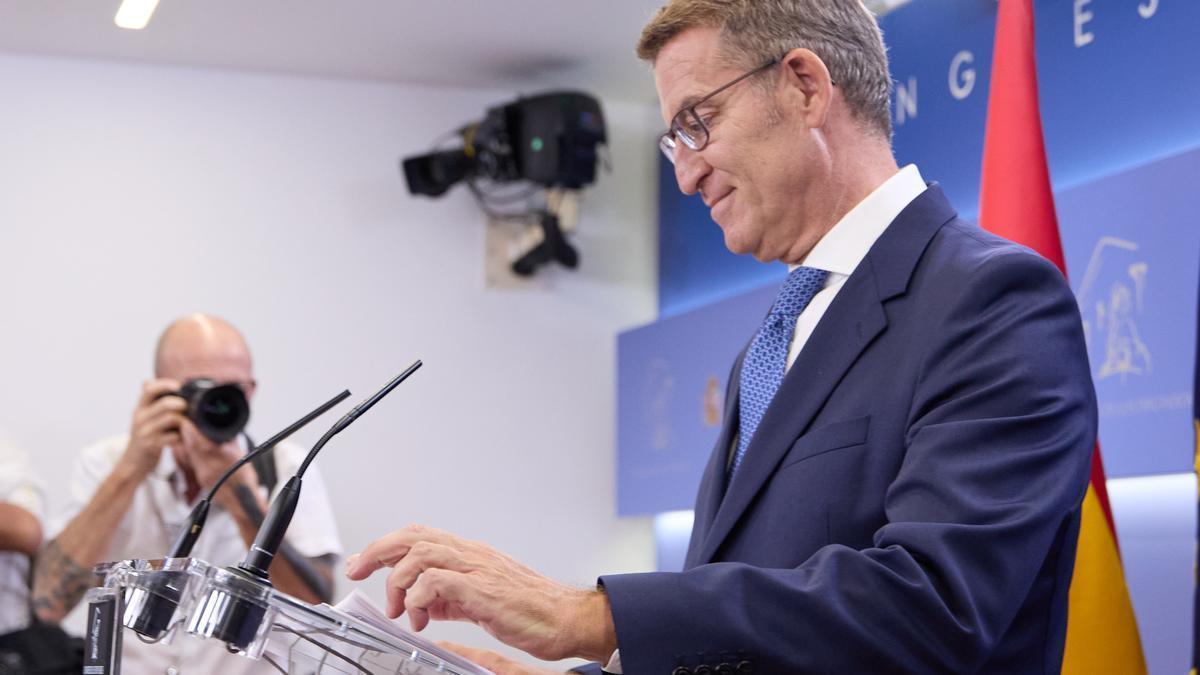 Alberto Núñez Feijóo durante su comparecencia tras verse con Sánchez.