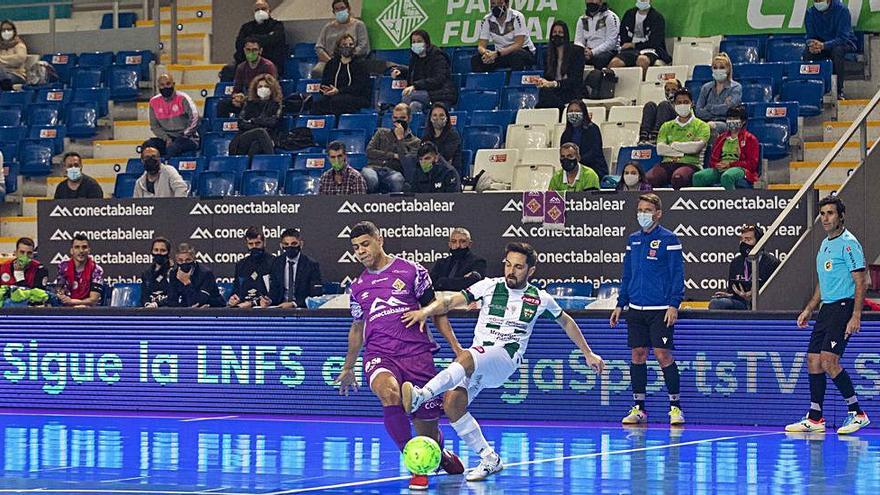 El Palma Futsal también contó con el apoyo de sus abonados. | G. BOSCH