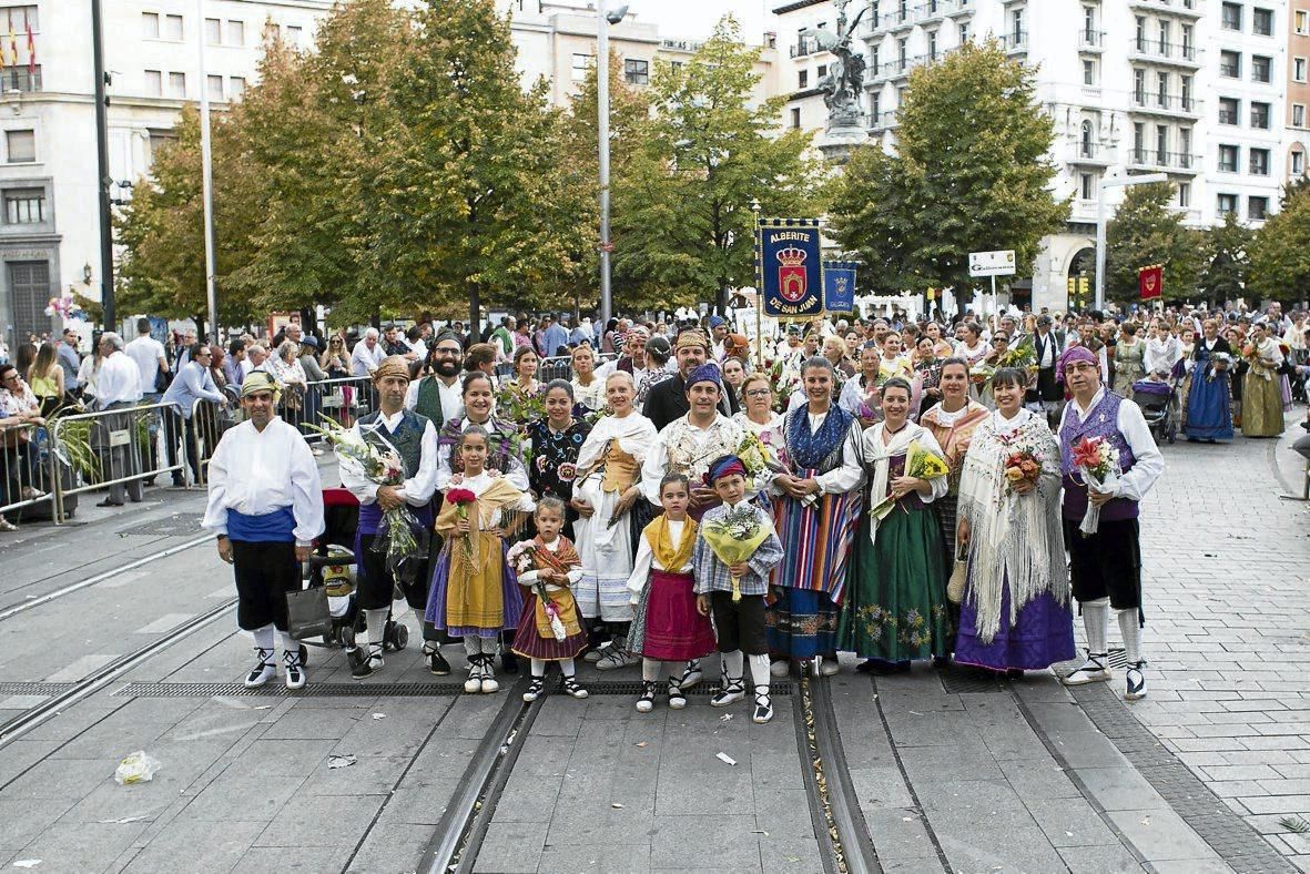 El álbum de la Ofrenda de EL PERIÓDICO DE ARAGÓN (II)