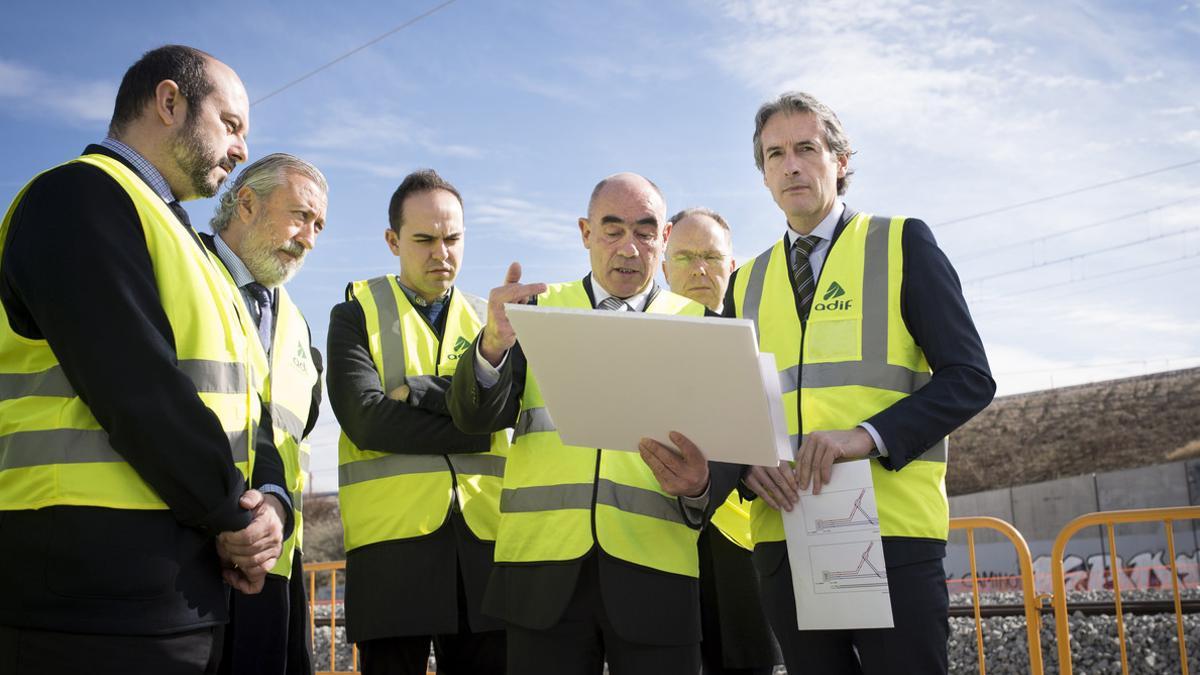 FOMENTO PRESENTA OBRAS QUE AGILIZARÁN EN MADRID TRÁFICO AVE AL SUR Y LEVANTE