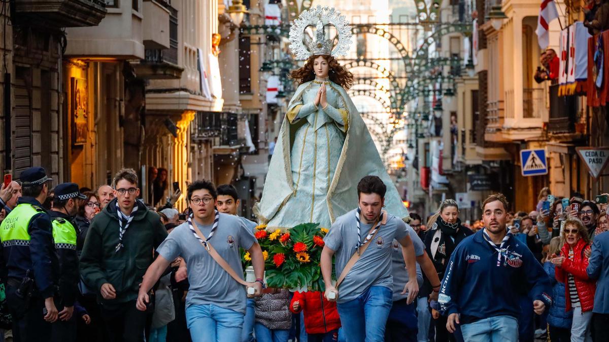 Els Xiulitets despiertan Alcoy